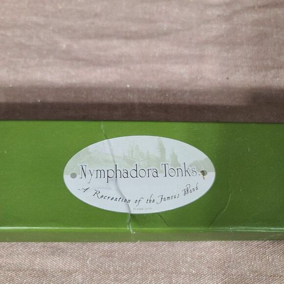HARRY POTTER NOBLE COLLECTIONS- Nymphadora Tonks Wand - Picture 8 of 9